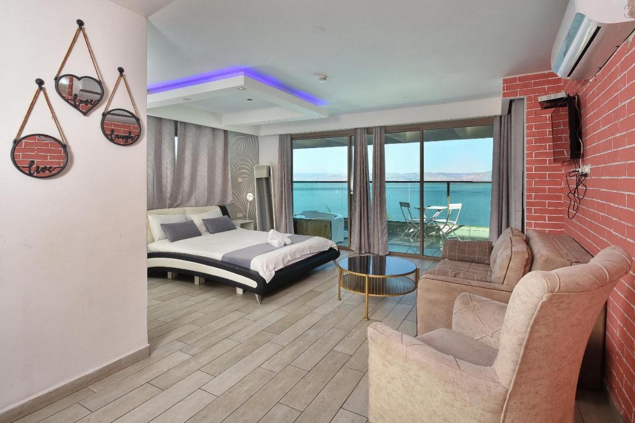 Nofim Suites Tiberias Exterior foto